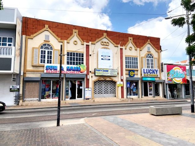 Building with apartments in Oranjestad