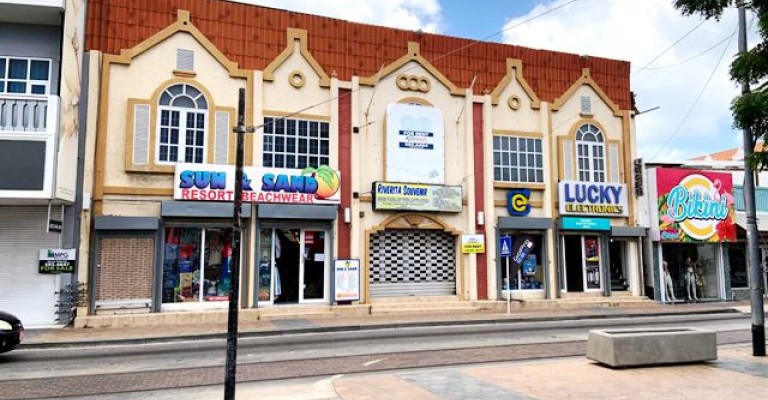 Building with apartments in Oranjestad