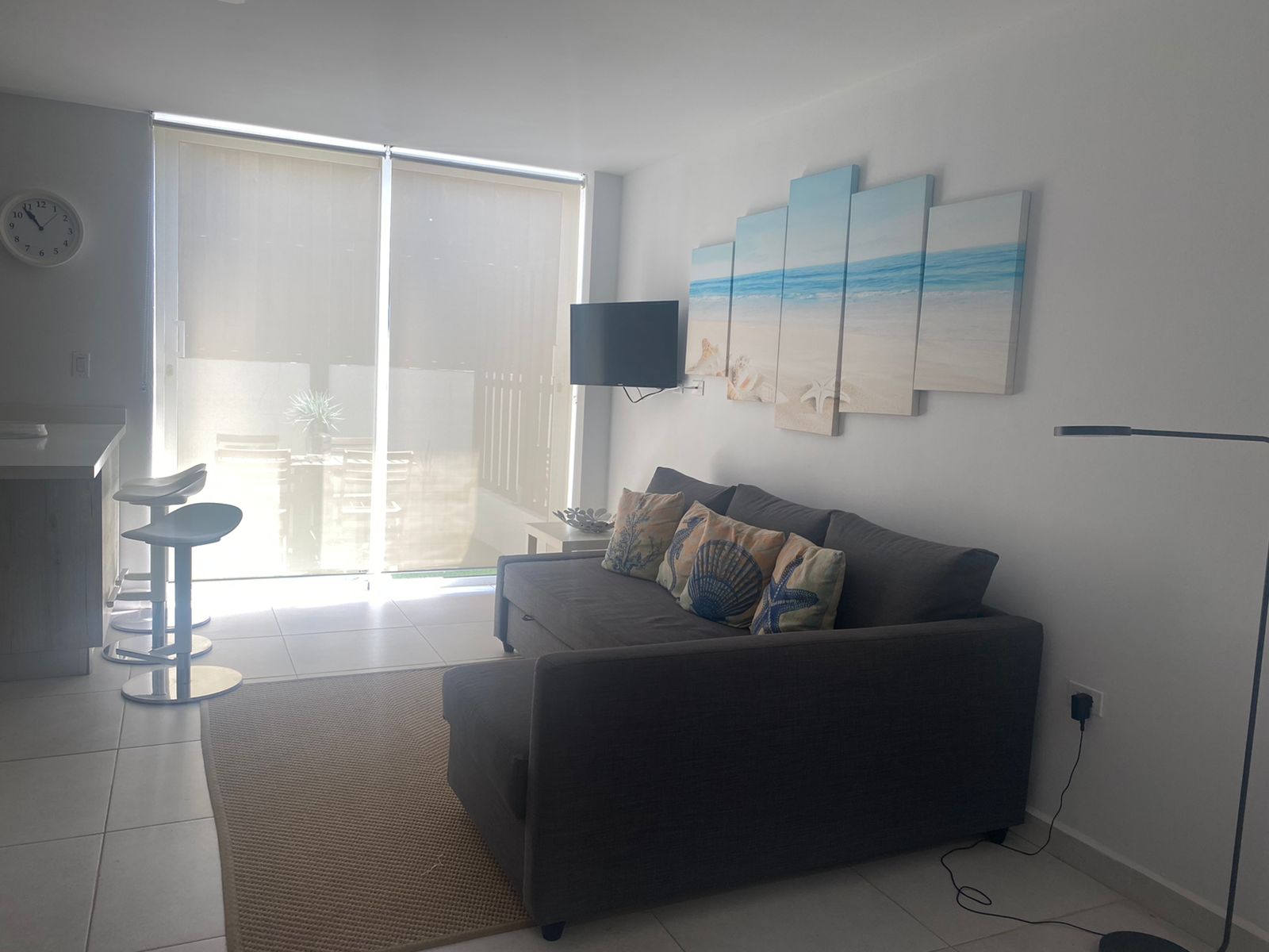 Apartment in Palm Beach Apartment For Rent in Palm Beach