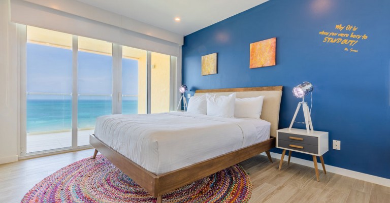 Blue Residences Penthouse Turquiose