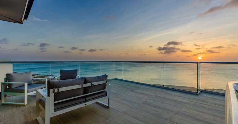 Ocean Front Turquiose Penthouse