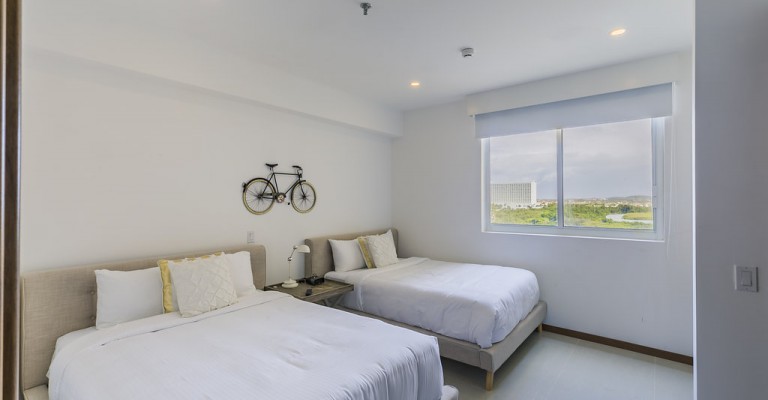 Blue Residences Penthouse 1-3 Indigo