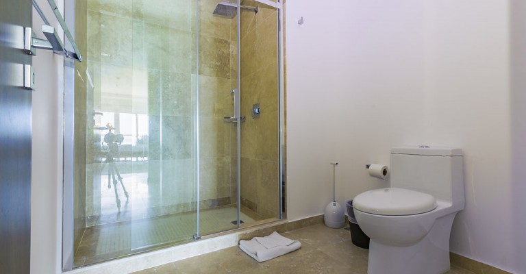 Blue Residences Penthouse 1-3 Indigo