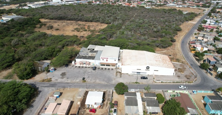 Warehouse in Oranjestad. On hold.