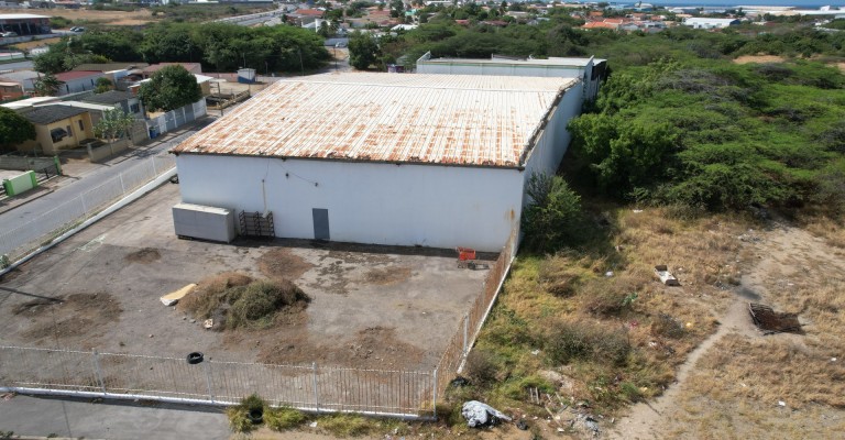 Warehouse in Oranjestad