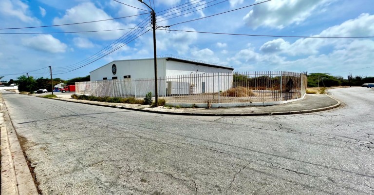 Warehouse in Oranjestad