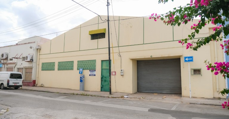 Warehouse Downtown Oranjestad