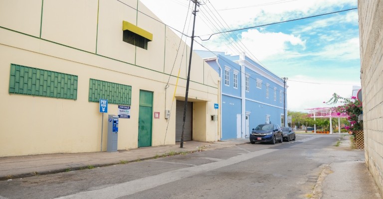 Warehouse Downtown Oranjestad