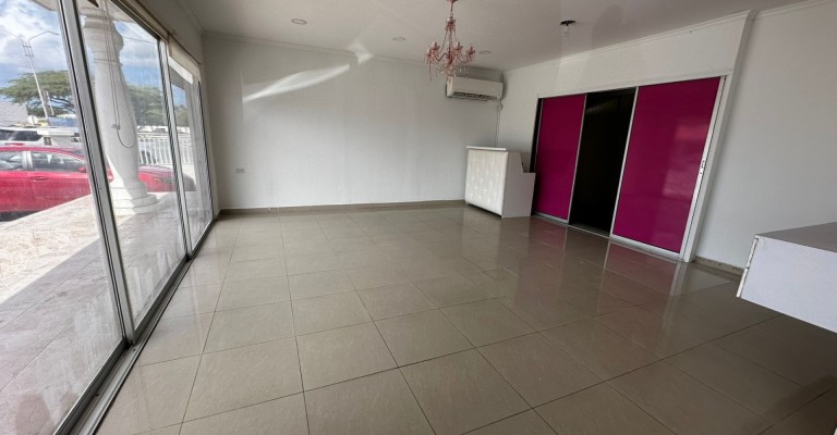 Prime Investment Property in Oranjestad