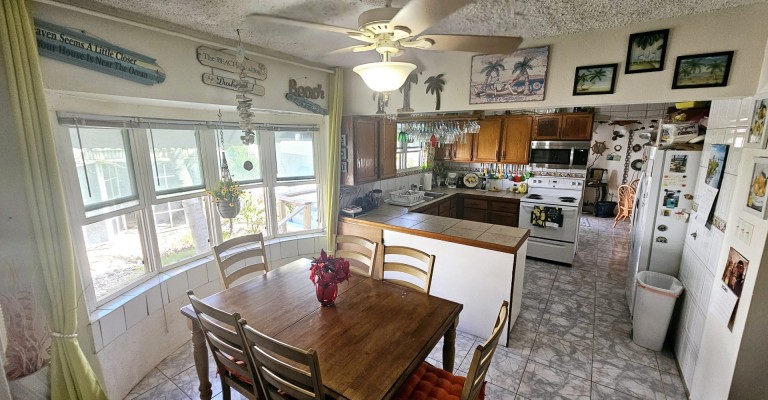 Palm Beach 330