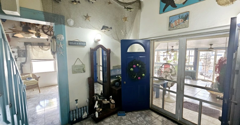 Palm Beach 330