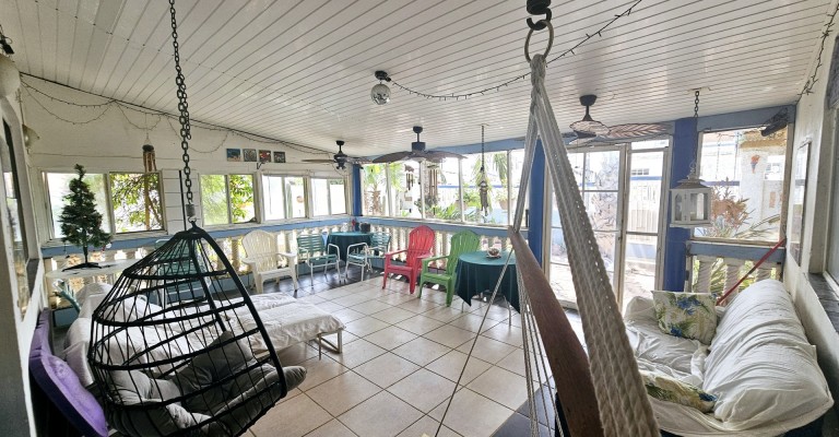 Palm Beach 330