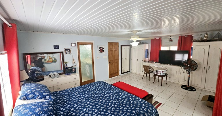 Palm Beach 330