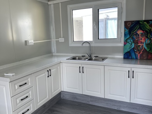 fully furnished 2 bedroom Tiny Home in Oranjestad