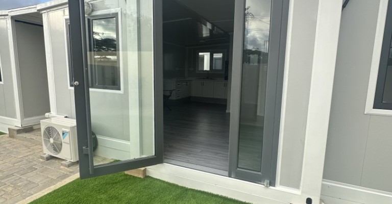 fully furnished 2 bedroom Tiny Home in Oranjestad