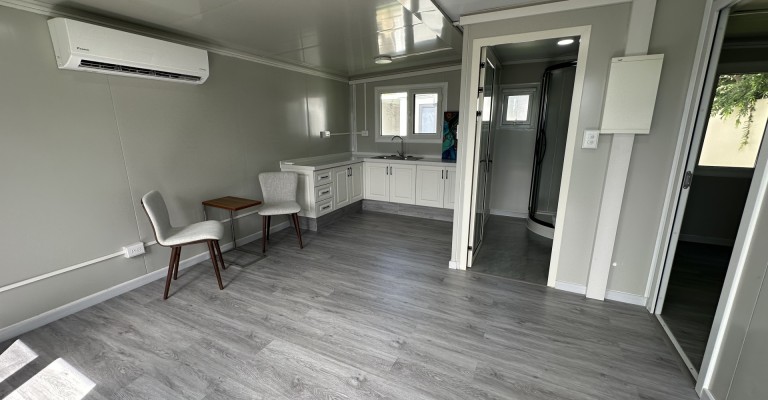 fully furnished 2 bedroom Tiny Home in Oranjestad