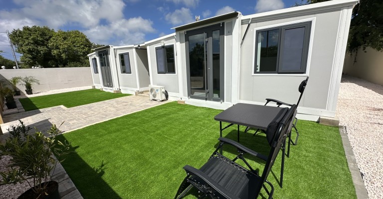 fully furnished 2 bedroom Tiny Home in Oranjestad