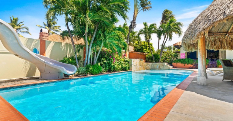 Villa Nirvana