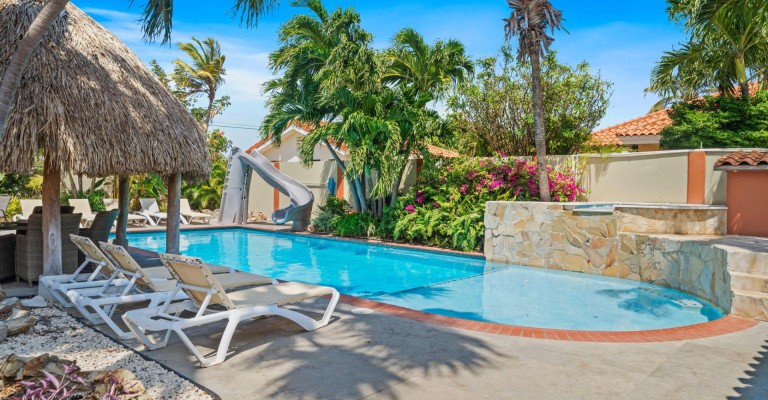 Villa Nirvana