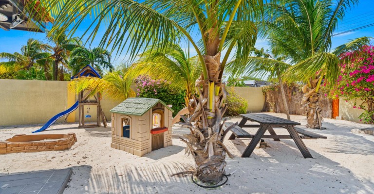 Villa Nirvana