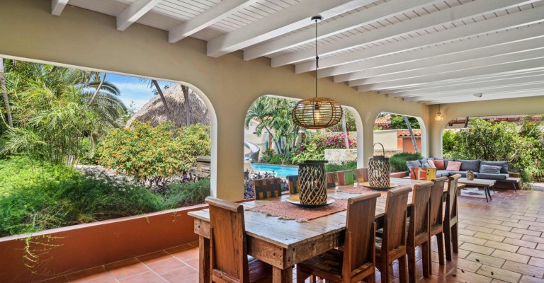 Villa Nirvana