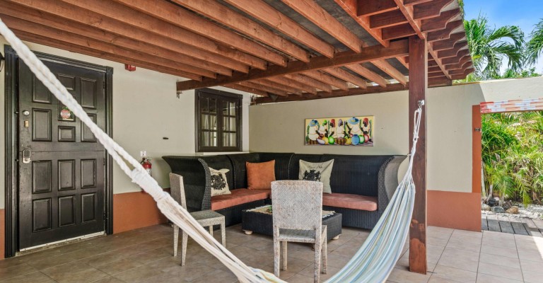 Villa Nirvana