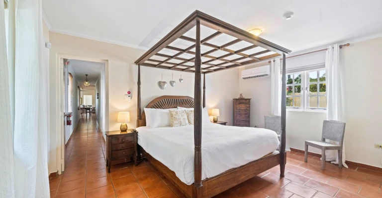 Villa Nirvana