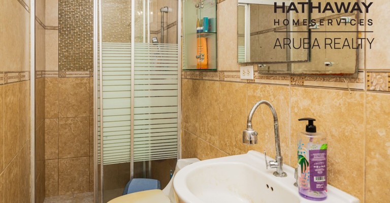 Spacious Two Story Home in Nuñe