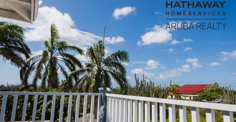 Spacious Two Story Home in Nuñe