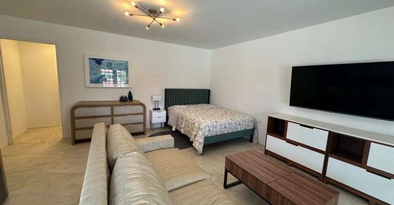 Luxurious Studio in Pos Chikito