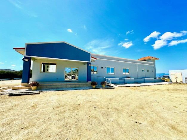 Commercial building For Rent in Hospital Area