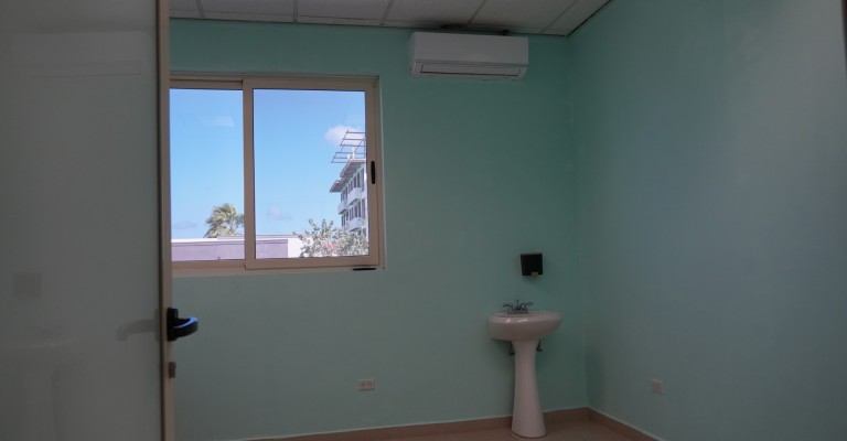 Commercial building For Rent in Hospital Area