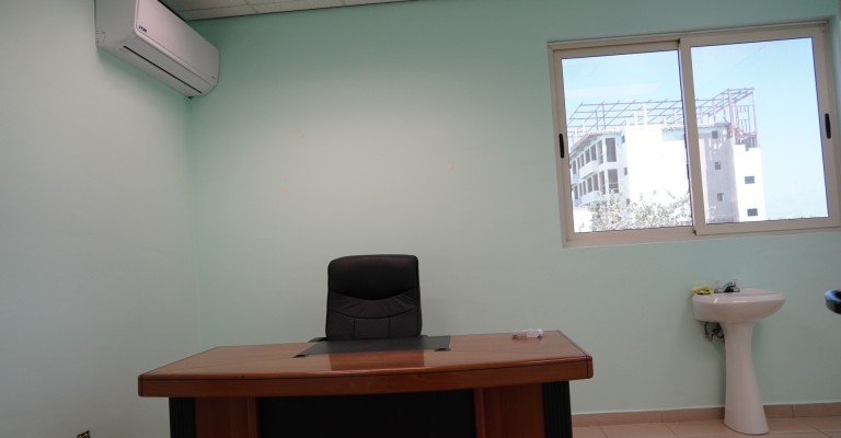 Commercial building For Rent in Hospital Area