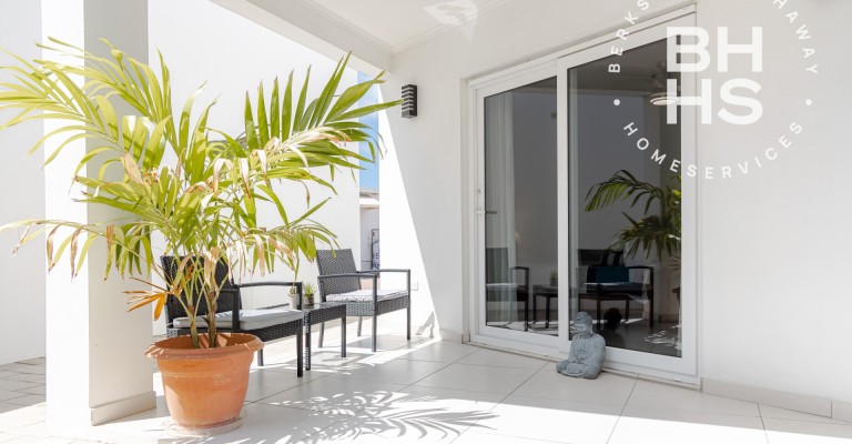 Arena Condo Eagle Beach