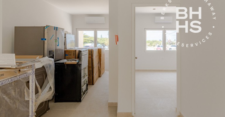Brand-New Ocean View Villa in Savaneta