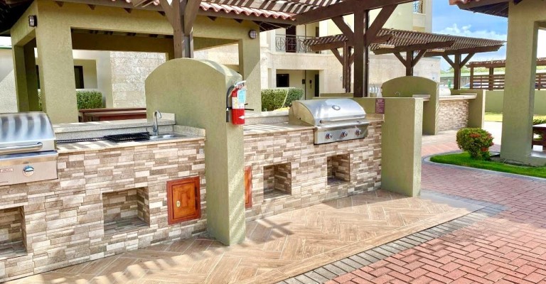 Palmaruba Condo 311