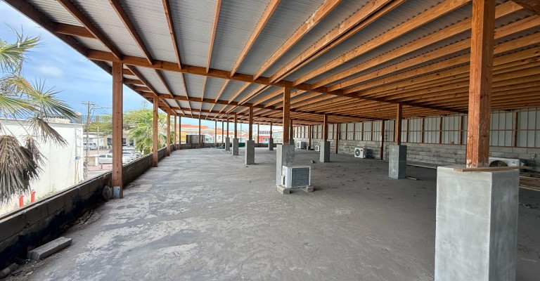 Commercial Building in Oranjestad