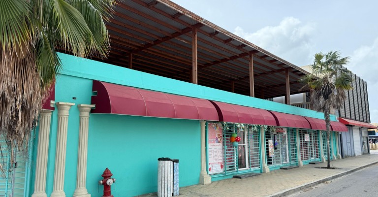 Commercial Building in Oranjestad