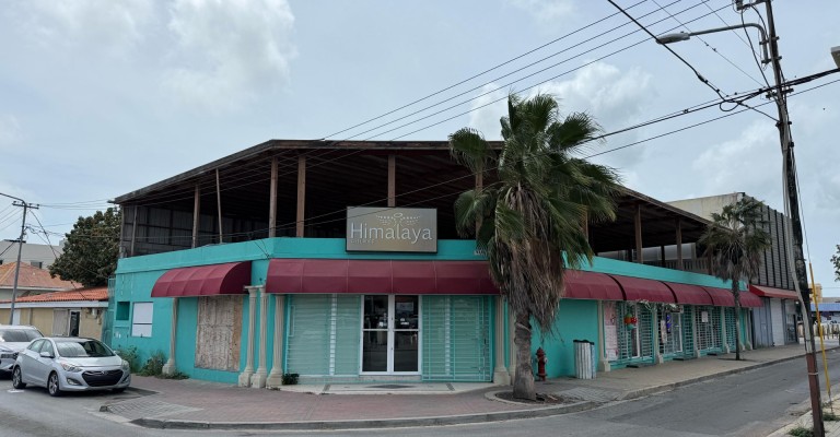 Commercial Building in Oranjestad