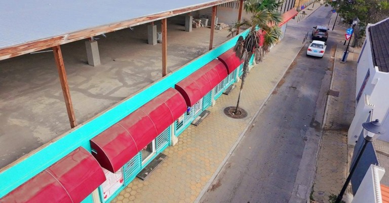 Commercial Building in Oranjestad