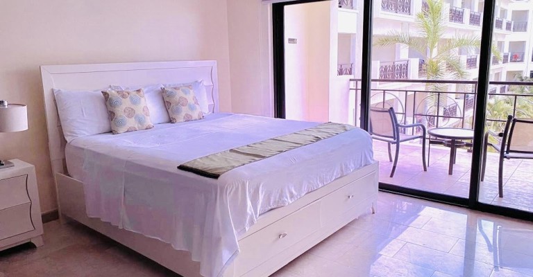Palmaruba 2-bedroom condo