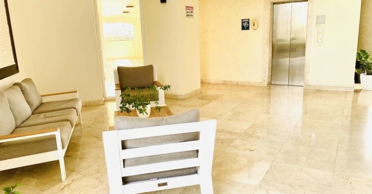 Palmaruba 2-bedroom condo