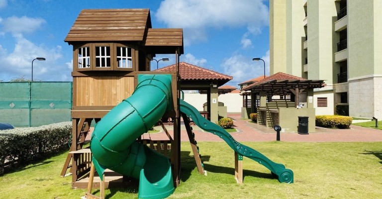 Palmaruba Condo 311