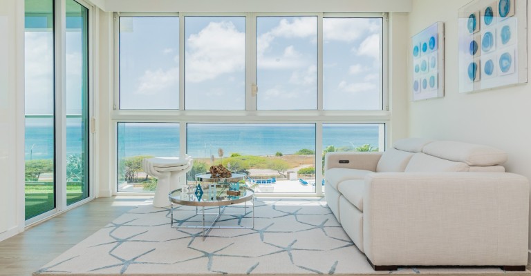 Blue Residence 431