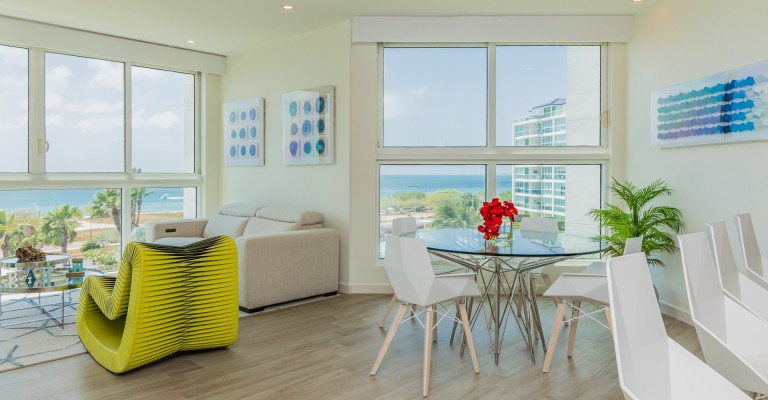 Blue Residence 431