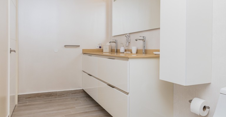 Blue Residence 431