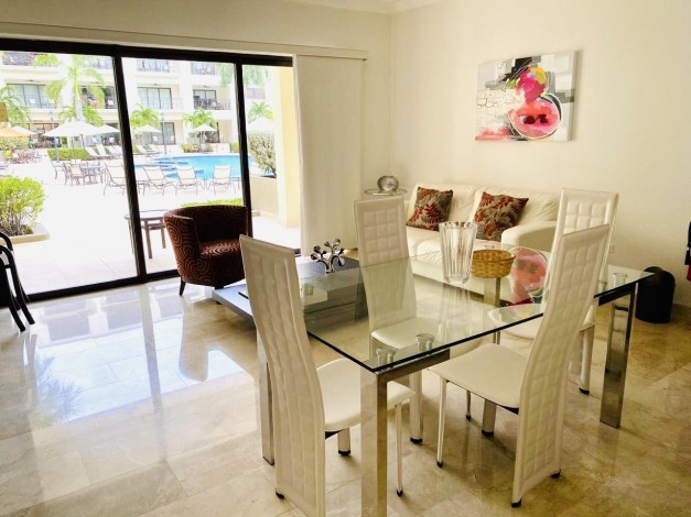 Palmaruba Condo Eagle