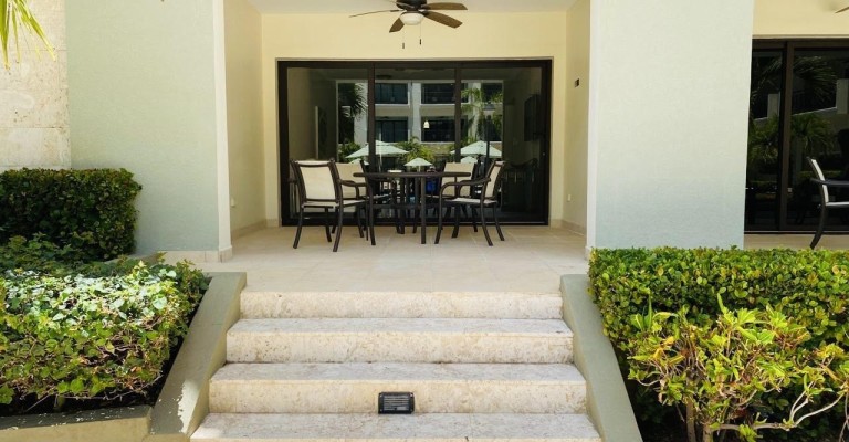 Palmaruba Condo Ground Floor