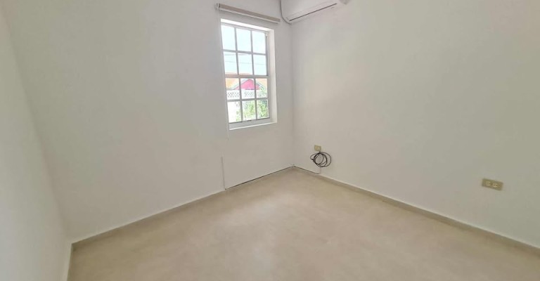 Spacious home with pool for rent