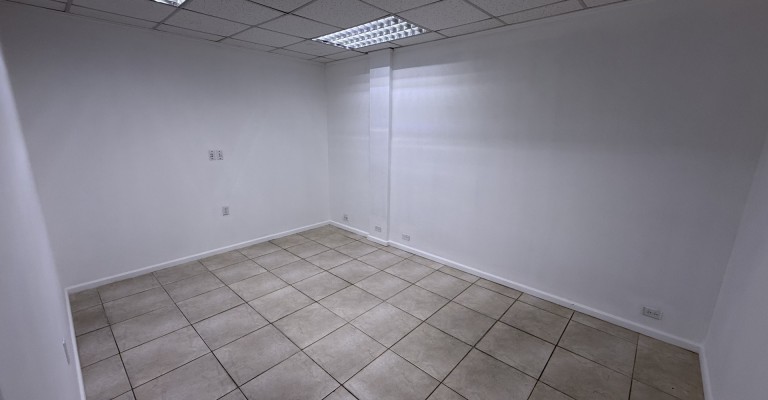 Caya Punta Brabo Commercial Unit